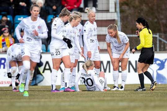 Rosengårds Mia Persson har ont