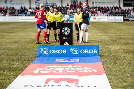 Reklamskylt för Oboe och Svenska spel