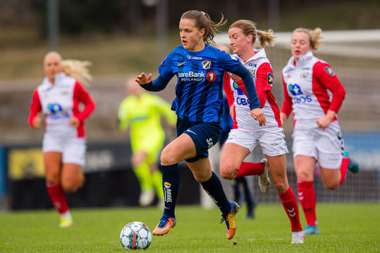 Iris Omarsdottir of Stabæk