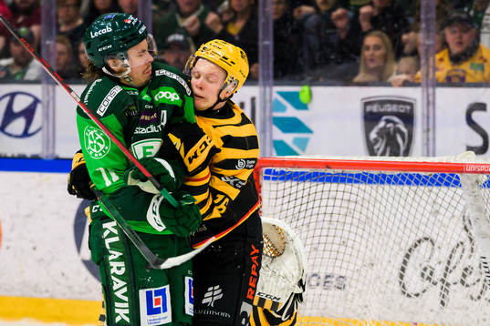 Färjestads Joakim Nygård och Skellefteås Linus Lindström