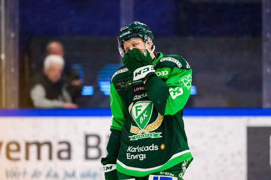 Färjestads Daniel Viksten deppar