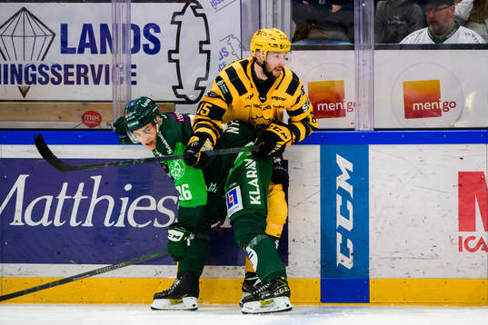 Färjestads Joel Nyström och Skellefteås Melker Karlsson