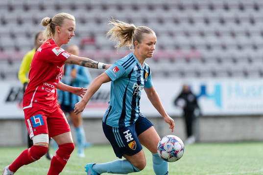 Örebros Nathalie Hoff Persson och Djurgårdens Tove