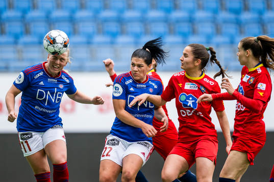 Ingibjörg Sigurdardottir and Dejana Stefanovic of