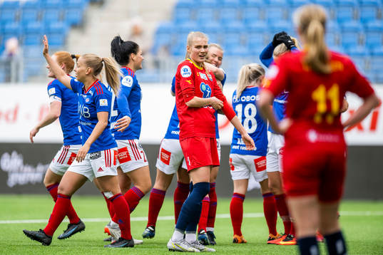 Oline Brekke Fuglem of Røa looks dejected