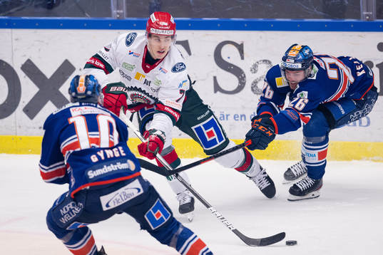 Frölundas Simon Edvinsson och Växjös Joel Kellman