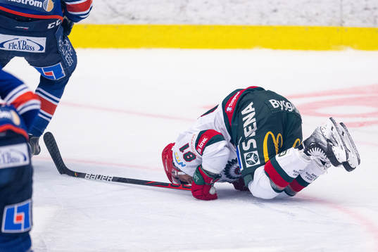 Frölundas Ryan Lasch har ont