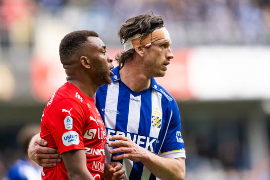 Värnamos Abdussalam Magashy och IFK Göteborgs Gustav