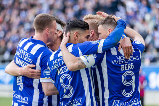 Bläddra bland fler bilder av Fotboll, Allsvenskan, IFK Göteborg - Värnamo