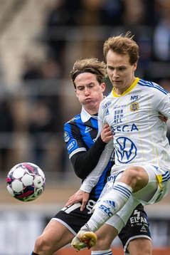 Sirius Johan Karlsson och Sundsvalls Saku Ylätupa