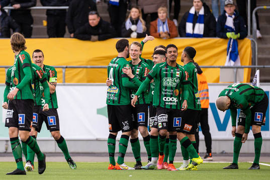 Varbergs spelare jublar