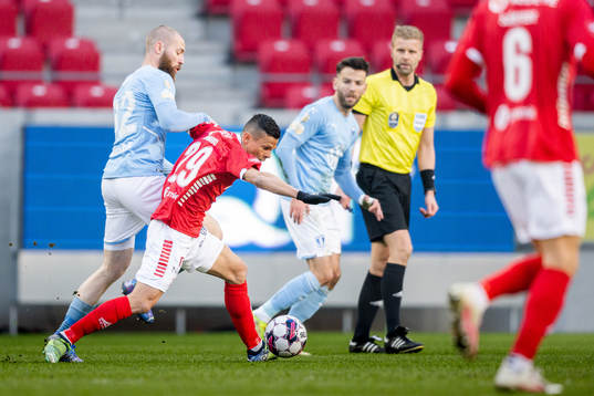 Malmö FFs Jo Inge Berget och Kalmars Romario Pereira Sipiao