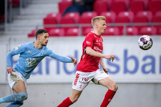 Malmö FFs Veljko Birmancevic och Kalmars Alex Lindahl