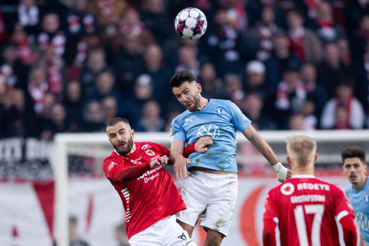 Kalmars Filip Sachpekidis och Malmö FFs Erdal Rakip