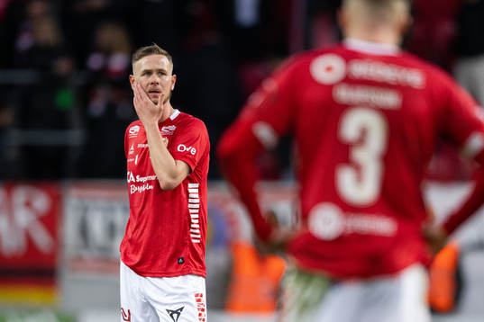 Kalmars Erik Israelsson deppar