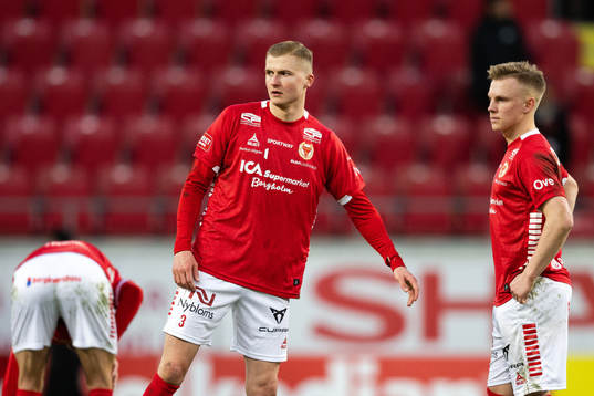 Kalmars  Davíd Kristján Ólafsson och Isak Jansson deppar