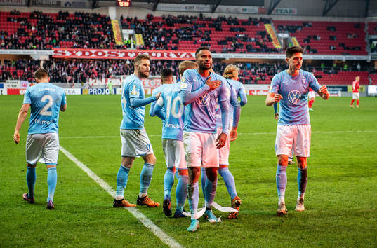 Malmö FFs Isaac Kiese Thelin jublar med lagkamrater