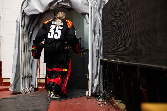Brynäs målvakt Ellen Jonsson deppar