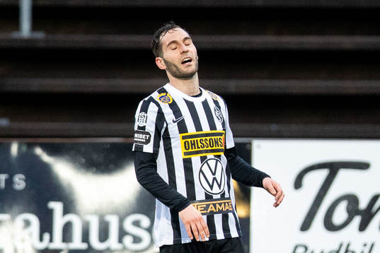 Landskronas Alexander Tkacz deppar