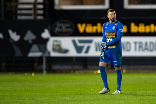 Landskronas målvakt Amr Kaddoura deppar