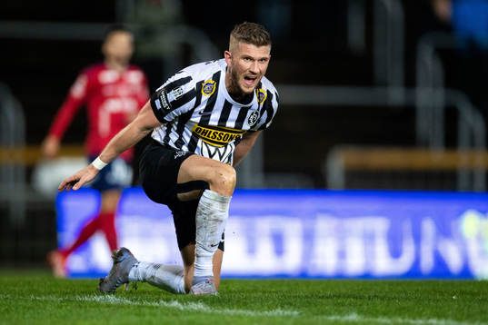 Landskronas Erik Pärsson deppar