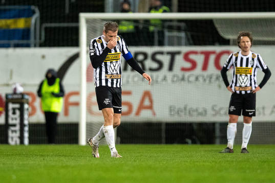 Landskronas Philip Andersson har ont
