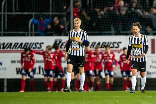 Landskronas Viktor Wihlstrand och Filip Ottosson deppar