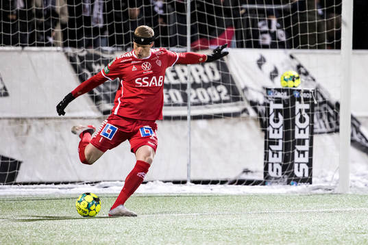Brages målvakt Viktor Frodig