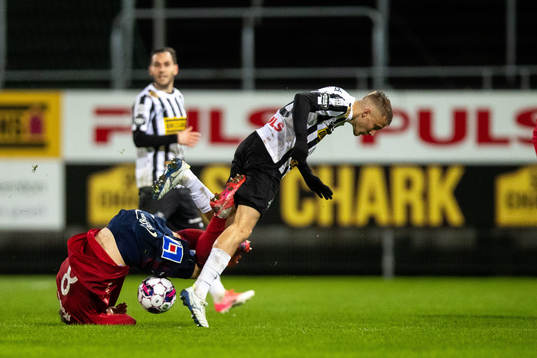 Östers Alex Thor Hauksson och Landskronas Melker Heier