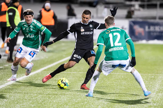 Brages Douglas Karlberg och Örebros Hussein Ali