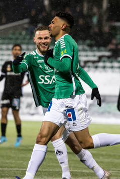 Brages Joakin Persson jublar
