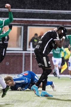 Örebros Nasiru Moro deppar