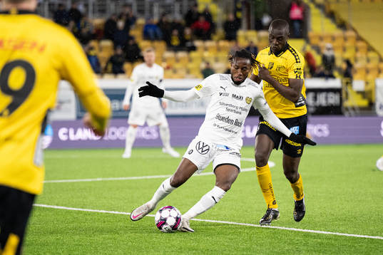 Mjällbys Mamudu Moro och Elfsborgs Maudo Lamine Jarjué