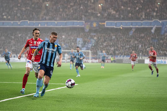 Degerfors Gustav Granath och Djurgårdens Victor Edvardsen