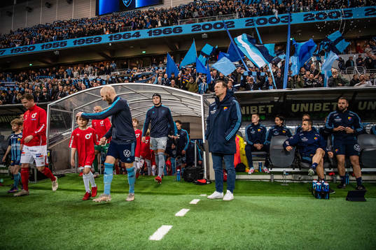 Djurgårdens Magnus Eriksson, målvakt Jacob Widell