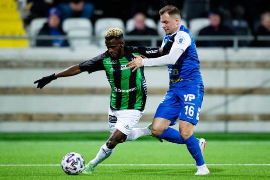 GAIS Rickard Emeka Friday och Oddevolds Filip Schöön
