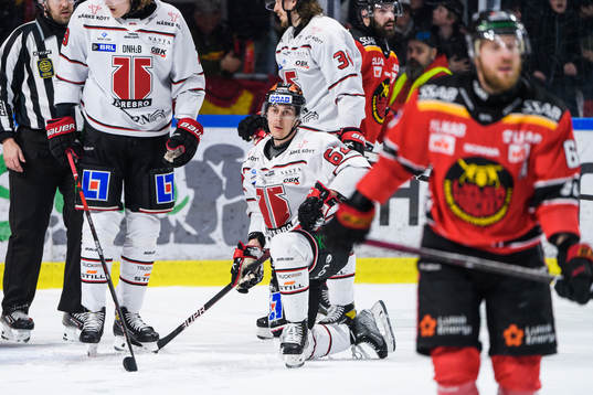 Örebros Robert Leino deppar