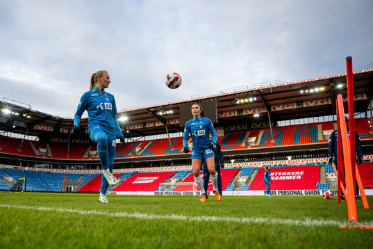 Frida Maanum and Ingrid Syrstad Engen of the Norwegian