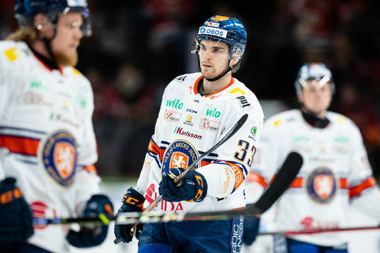 Växjös Julius Nättinen innan kvartsfinal tre i SHL