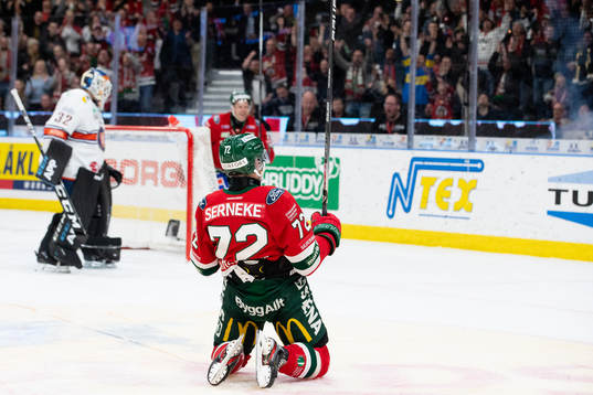 Frölundas Patrik Carlsson jublar
