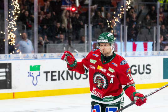 Frölundas Nicklas Lasu jublar