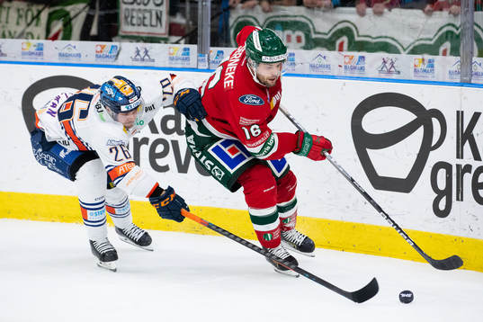Växjös Joel Kellman och Frölundas Stefan Elliot