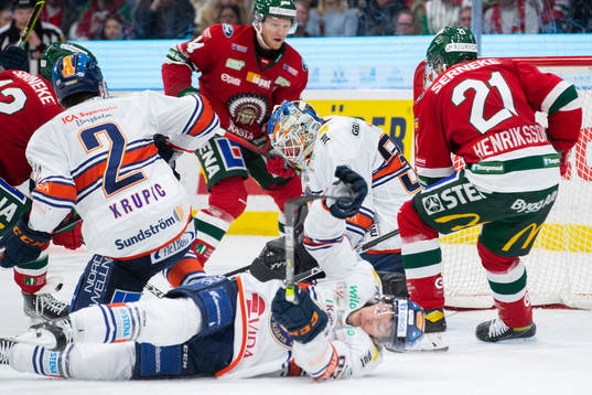 Växjös målvakt Emil Larmi