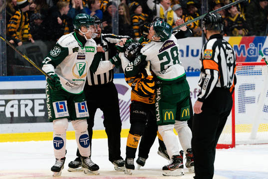 Skellefteås Oskar Nilsson och Färjestads Mattias