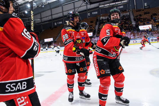 Luleås Ronja Savolainen, Johanna Fällman