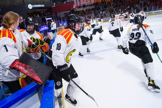 Brynäs Emma Murén jublar