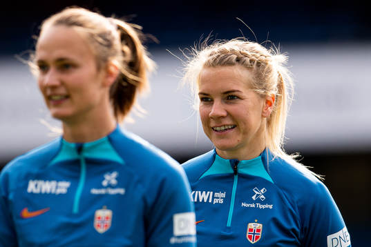 Ada Hegerberg and Caroline Graham Hansen of the Norwegian