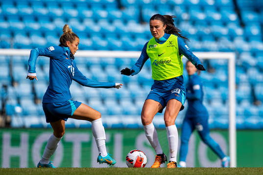 Celin Bizet Ildhusøy and Ingrid Syrstad Engen of the
