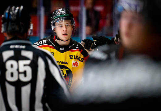 Luleås Pontus Andreasson gör 1-2 och jublar