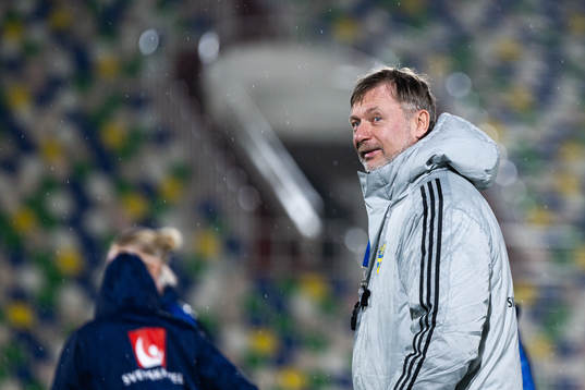 Peter Gerhardsson, head coach of the Swedish women's
